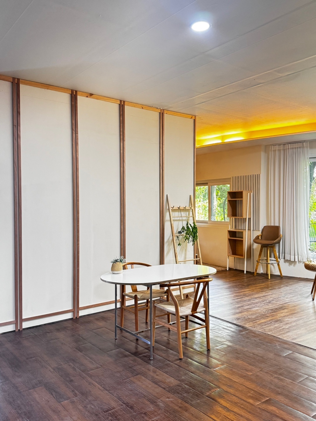 UNIQUEMAIN 대형LED/컨셉 렌탈스튜디오