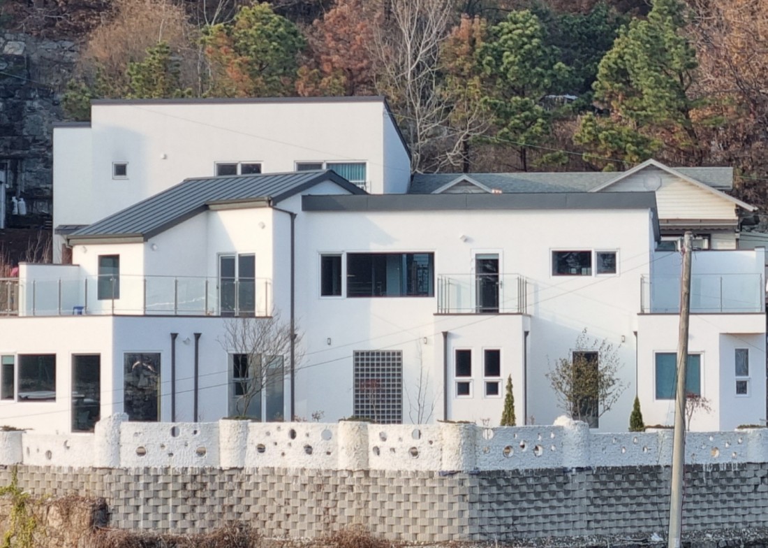 UNIQUEMAIN 대형LED/컨셉 렌탈스튜디오