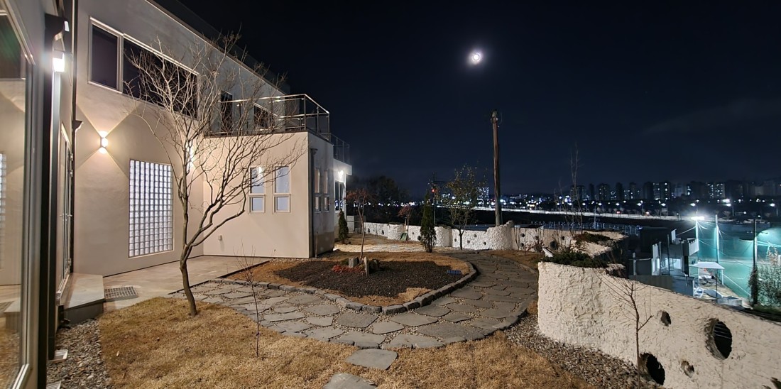 UNIQUEMAIN 대형LED/컨셉 렌탈스튜디오